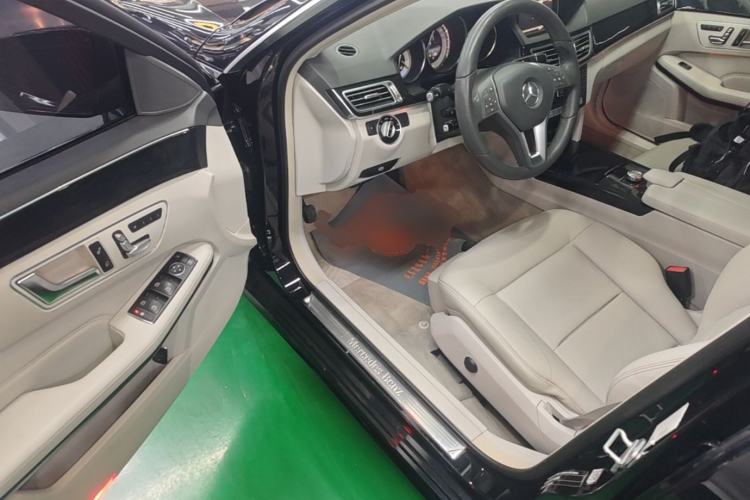 Used Mercedes-Benz E-Class 2014 E 260 L Sport Edition Driver Seat