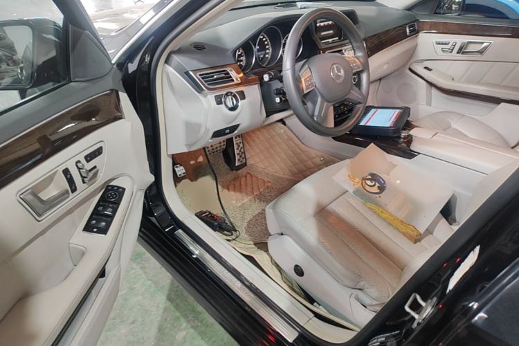 Used Mercedes-Benz E-Class 2014 E 300 L Driver Seat