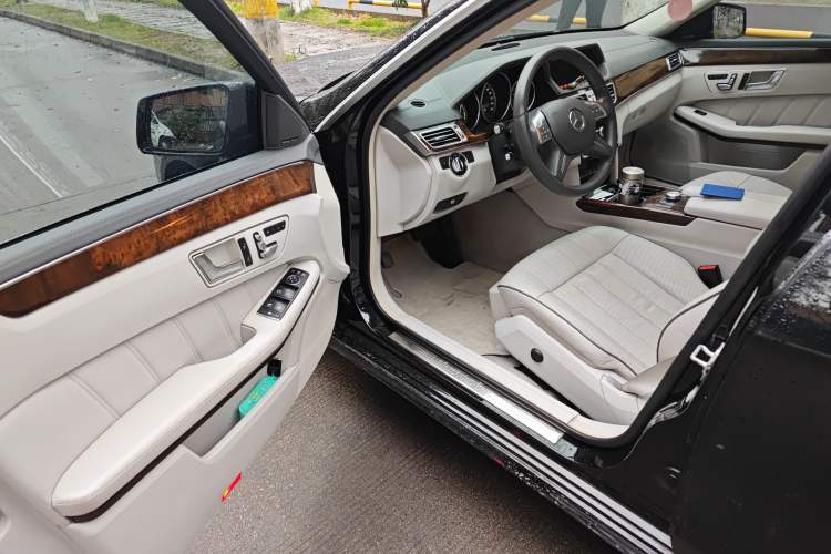 Used Mercedes-Benz E-Class 2014 E 400 L Hybrid Driver Seat