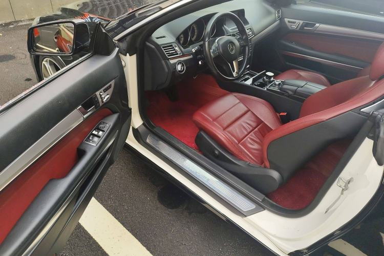 Used Mercedes-Benz E-Class 2014 E 200 Coupe Driver Seat