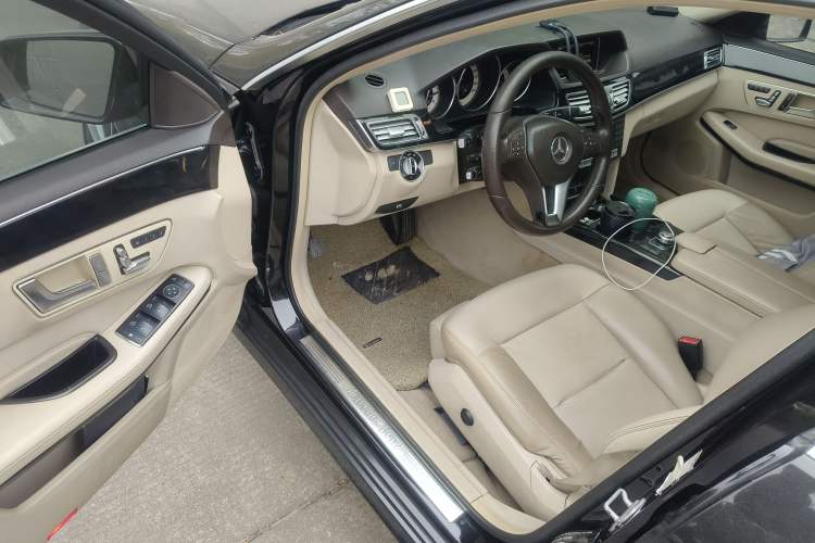 Used Mercedes-Benz E-Class 2014 E 260 L Sport Edition Driver Seat