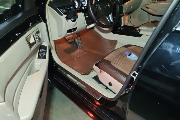 Used Mercedes-Benz E-Class 2014 Restyled E 260 L Sport Edition Driver Seat