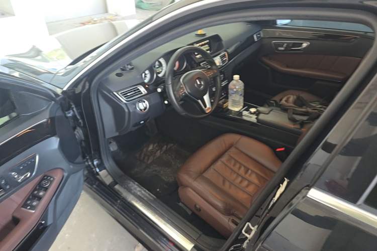 Used Mercedes-Benz E-Class 2014 Revised E 260 L Sport Luxury Edition Driver Seat