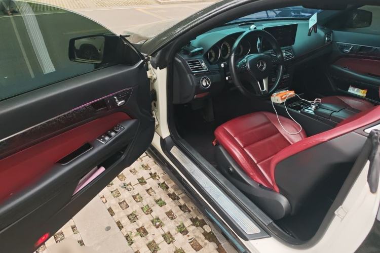 Used Mercedes-Benz E-Class 2014 E 200 Coupe Driver Seat