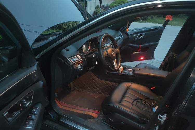 Used Mercedes-Benz E-Class 2014 E 300 L Sport Edition Driver Seat