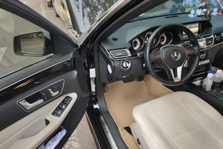 Used Mercedes-Benz E-Class 2014 Restyled E 260 L Sport Edition Driver Seat