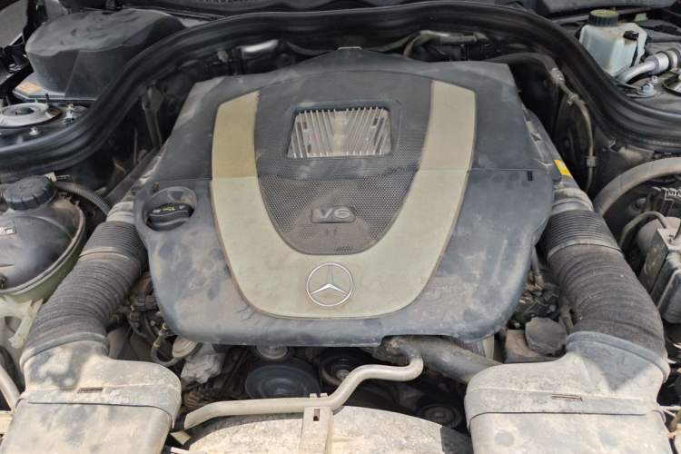 Used Mercedes-Benz E-Class 2014 Restyled E 300 L Sport Edition Engine Bay