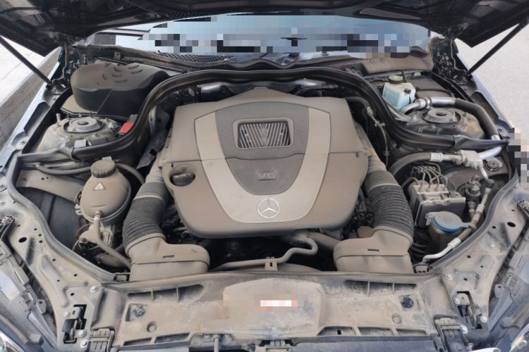Used Mercedes-Benz E-Class 2014 E 300 L Engine Bay