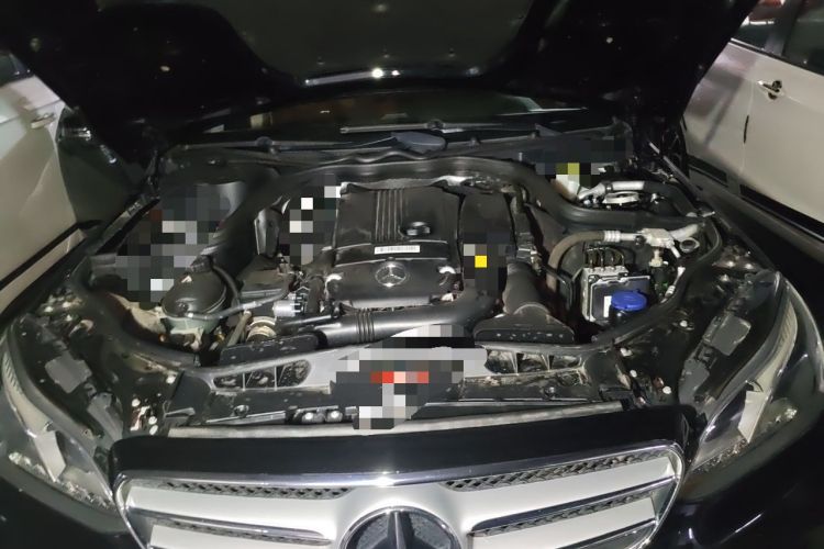 Used Mercedes-Benz E-Class 2014 Restyled E 260 L Sport Edition Engine Bay