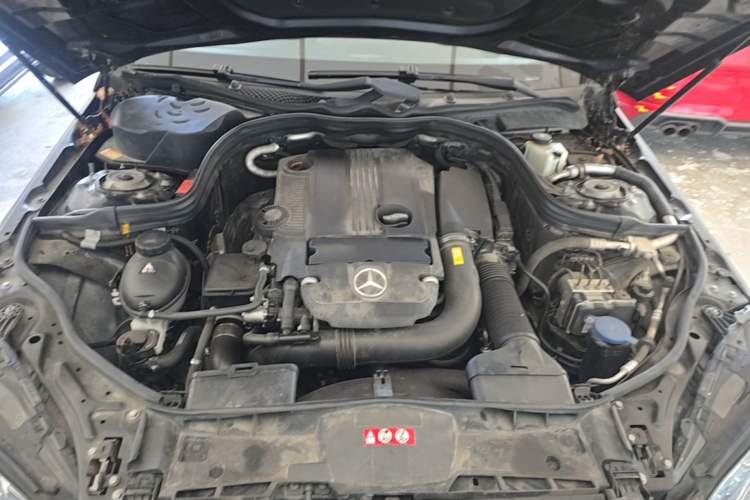 Used Mercedes-Benz E-Class 2014 Revised E 260 L Sport Luxury Edition Engine Bay