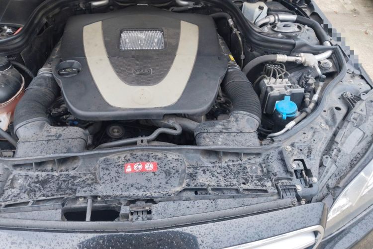Used Mercedes-Benz E-Class 2014 Restyled E 300 L Sport Edition Engine Bay Left