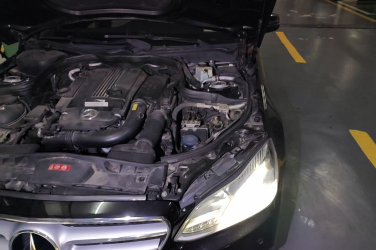 Used Mercedes-Benz E-Class 2014 Restyled E 260 L Sport Edition Engine Bay Left