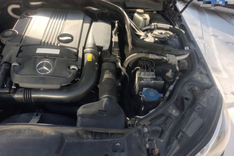 Used Mercedes-Benz E-Class 2014 Restyled E 260 L Sport Edition Engine Bay Left