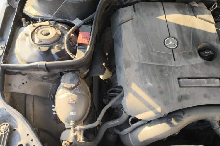 Used Mercedes-Benz E-Class 2014 Restyled E 260 L Sport Edition Engine Bay Right