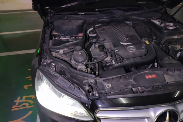 Used Mercedes-Benz E-Class 2014 Restyled E 260 L Sport Edition Engine Bay Right
