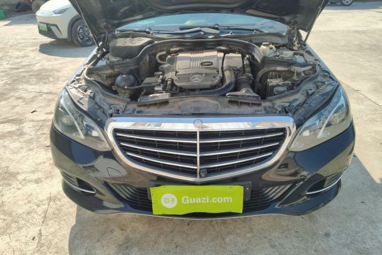Used Mercedes-Benz E-Class 2014 E 260 L Luxury Model Engine Bay