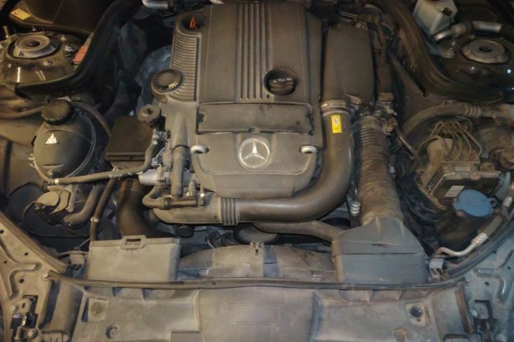 Used Mercedes-Benz E-Class 2014 E 260 L Sport Edition Engine Bay