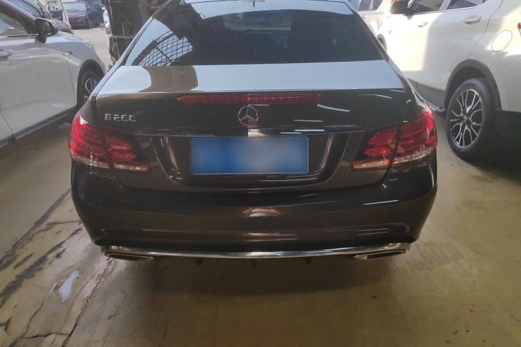 Used Mercedes-Benz E-Class 2014 E 200 Coupe Exterior 2