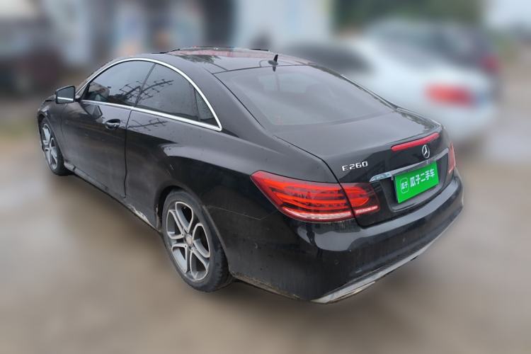 Used Mercedes-Benz E-Class 2014 E 260 Coupe Exterior 3