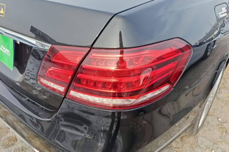 Used Mercedes-Benz E-Class 2014 E 300 L Exterior 6