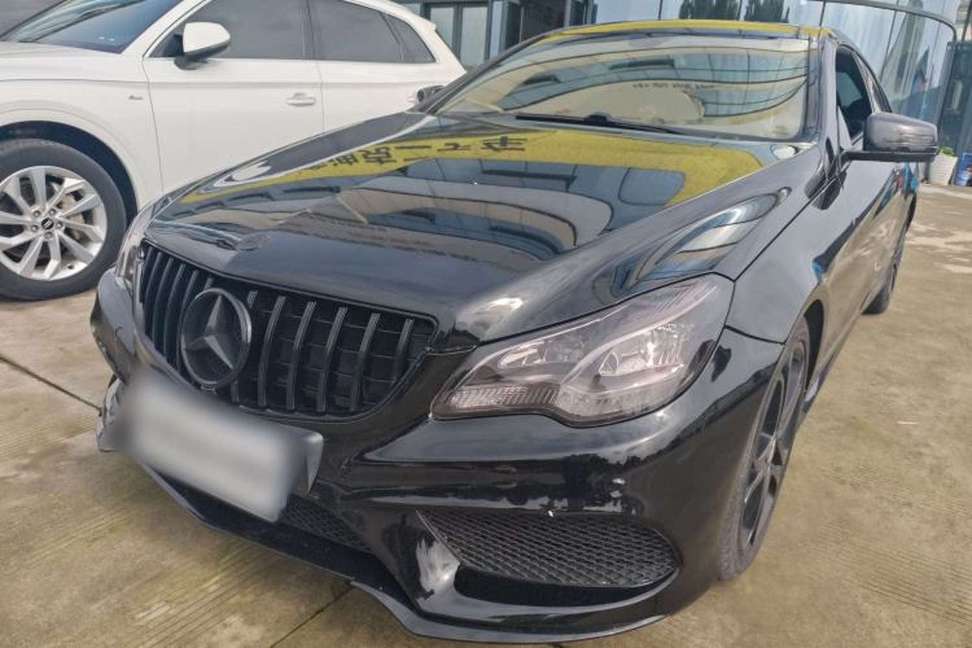 Used Mercedes-Benz E-Class 2014 E 200 Coupe Front Left 45 Deg