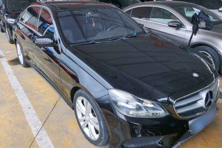 Used Mercedes-Benz E-Class 2014 Restyled E 300 L Sport Edition Front Right 45 Deg