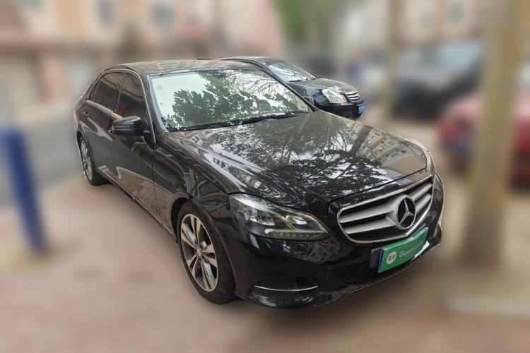 Used Mercedes-Benz E-Class 2014 E 260 L Sport Edition Front Right 45 Deg