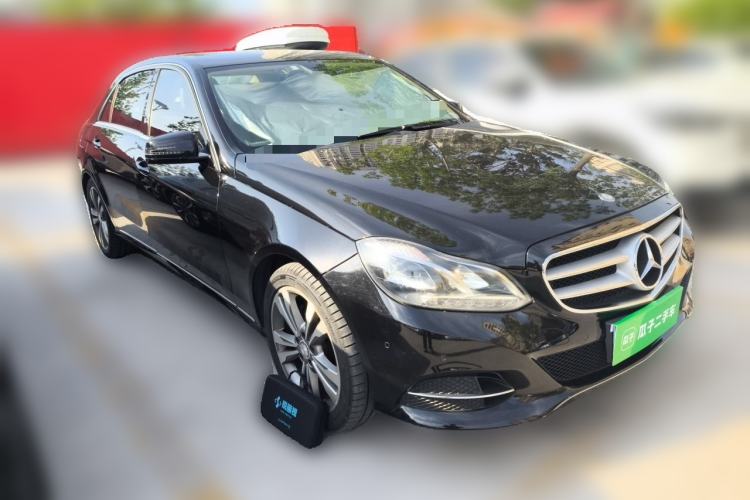 Used Mercedes-Benz E-Class 2014 Restyled E 260 L Sport Edition Front Right 45 Deg