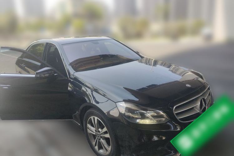 Used Mercedes-Benz E-Class 2014 E 260 L Sport Edition Front Right 45 Deg
