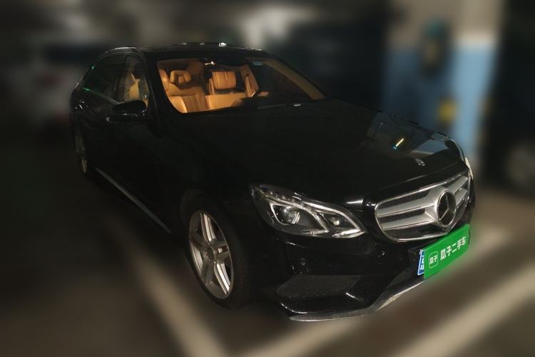 Used Mercedes-Benz E-Class 2014 E 400 L Sport Luxury Edition Front Right 45 Deg