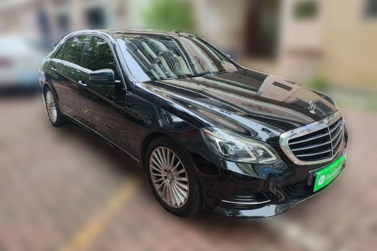 Used Mercedes-Benz E-Class 2014 E 260 L Luxury Model Front Right 45 Deg