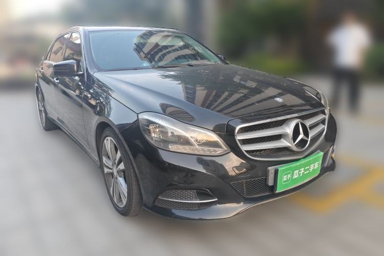 Used Mercedes-Benz E-Class 2014 E 260 L Sport Edition Front Right 45 Deg