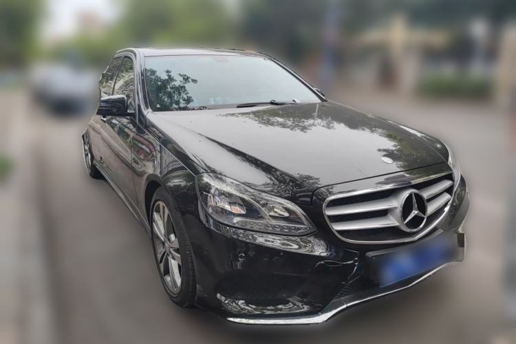 Used Mercedes-Benz E-Class 2014 Restyled E 260 L Sport Edition Front Right 45 Deg