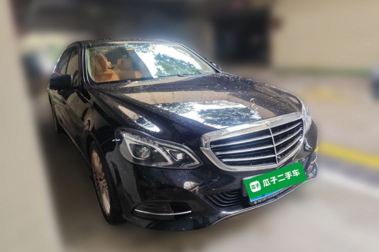 Used Mercedes-Benz E-Class 2014 E 260 L Front Right 45 Deg