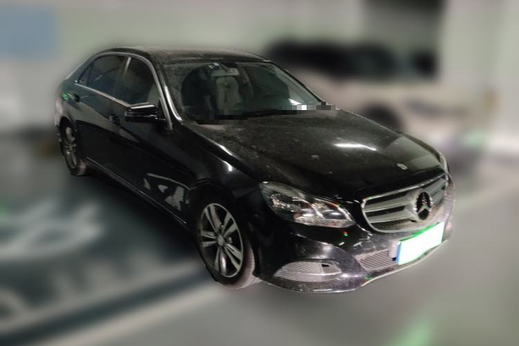Used Mercedes-Benz E-Class 2014 E 260 L Sport Edition Front Right 45 Deg