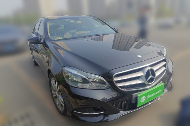 Used Mercedes-Benz E-Class 2014 E 260 L Sport Edition Front Right 45 Deg