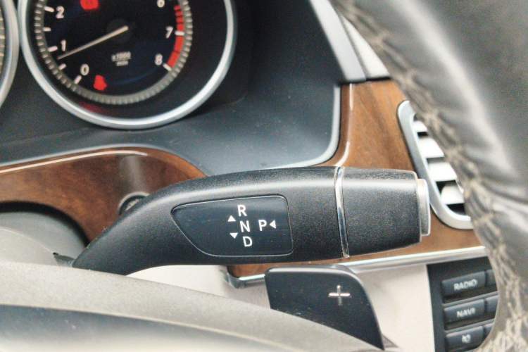 Used Mercedes-Benz E-Class 2014 E 260 L Luxury Model Gear Lever