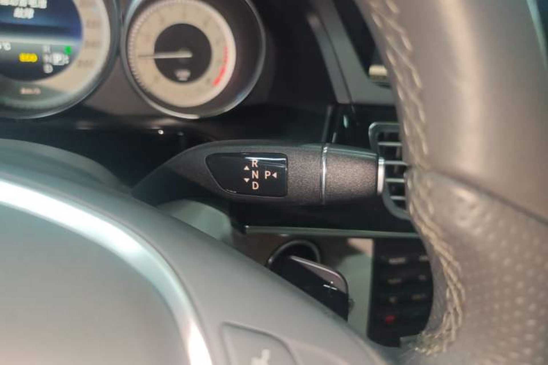 Used Mercedes-Benz E-Class 2014 E 260 L Sport Edition Gear Lever