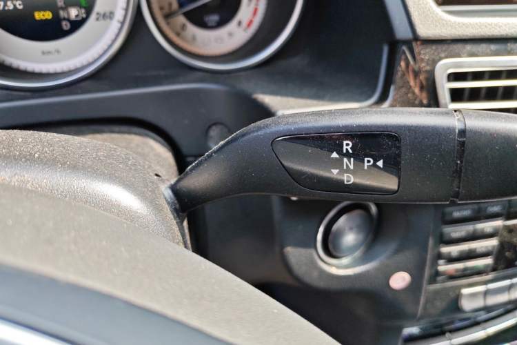 Used Mercedes-Benz E-Class 2014 Restyled E 260 L Sport Edition Gear Lever