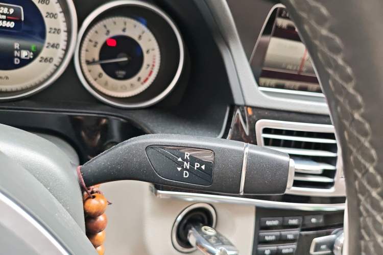 Used Mercedes-Benz E-Class 2014 E 300 L Sport Edition Gear Lever