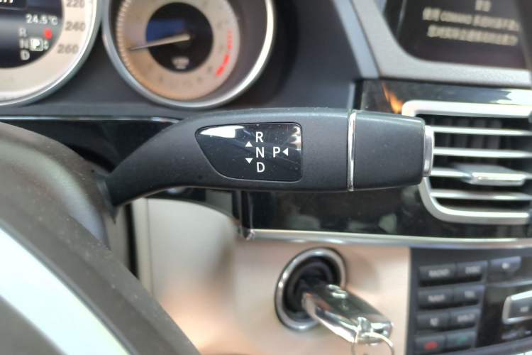 Used Mercedes-Benz E-Class 2014 E 300 L Sport Edition Gear Lever
