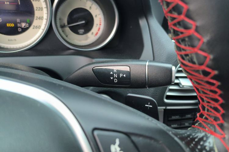 Used Mercedes-Benz E-Class 2014 E 260 Coupe Gear Lever
