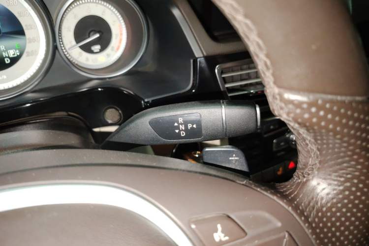Used Mercedes-Benz E-Class 2014 E 260 L Sport Edition Gear Lever