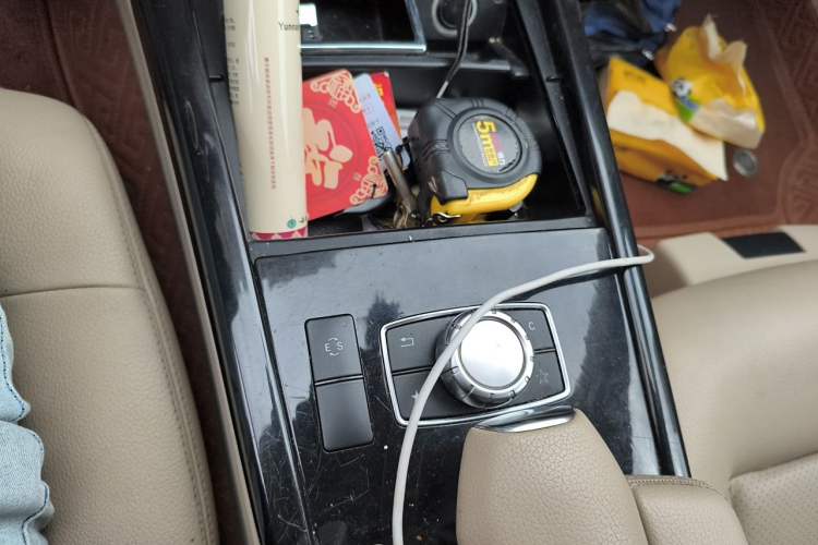 Used Mercedes-Benz E-Class 2014 E 260 L Sport Edition Gear Lever
