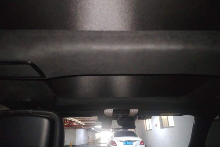 Used Mercedes-Benz E-Class 2014 Restyled E 400 L Sport Luxury Edition Headliner