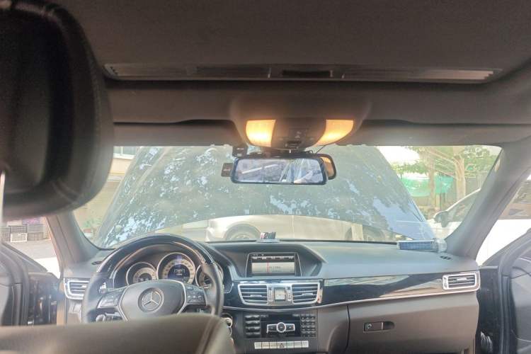 Used Mercedes-Benz E-Class 2014 E 260 L Sport Edition Headliner