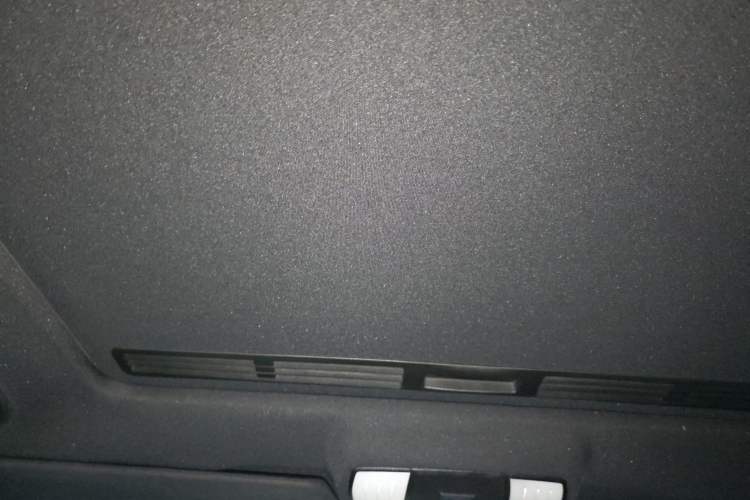 Used Mercedes-Benz E-Class 2014 Restyled E 260 L Sport Edition Headliner