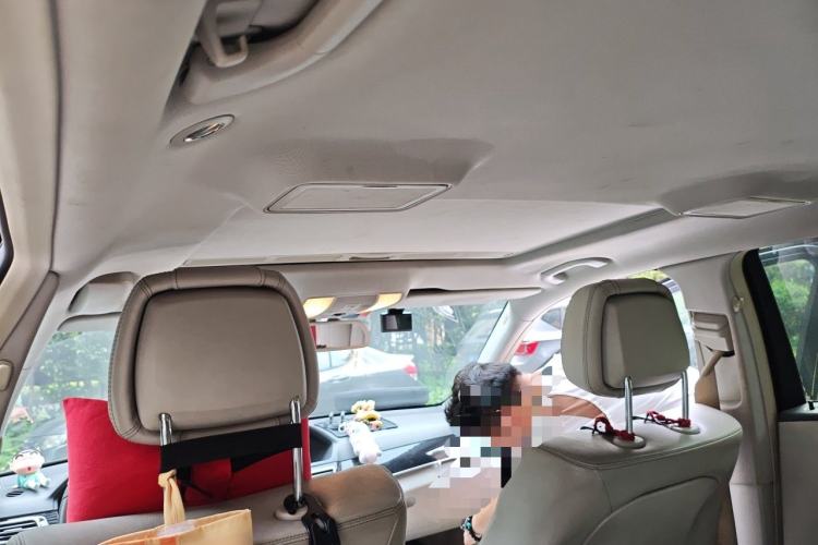 Used Mercedes-Benz E-Class 2014 E 300 L Sport Edition Headliner