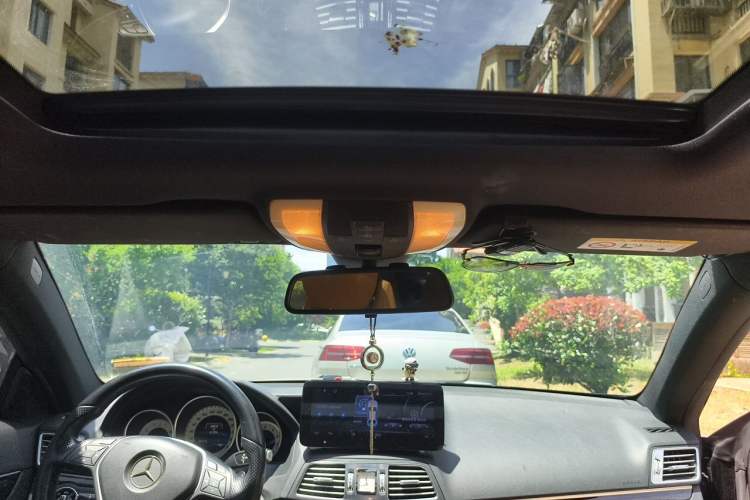 Used Mercedes-Benz E-Class 2014 E 200 Coupe Headliner
