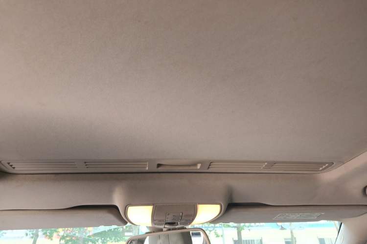 Used Mercedes-Benz E-Class 2014 E 300 L Sport Edition Headliner